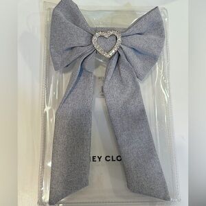 Stoney Clover Lane bow clip